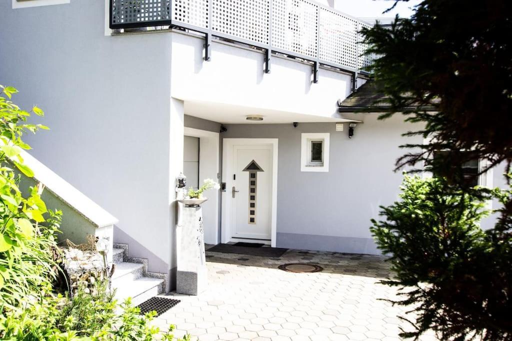Ferienwohnung In Feldkirchen Dagmar Und Christian! Feldkirchen In Kaernten Ngoại thất bức ảnh
